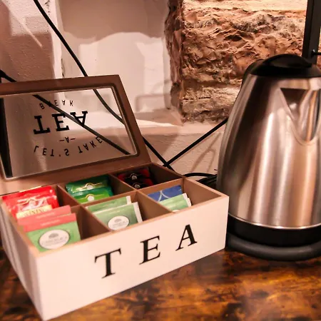 Casa Armanni - La Tua Casa Di Pietra Gubbio