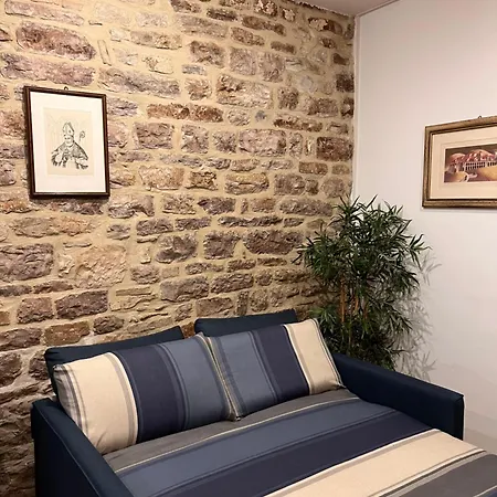 Casa Armanni - La Tua Casa Di Pietra Apartment Gubbio